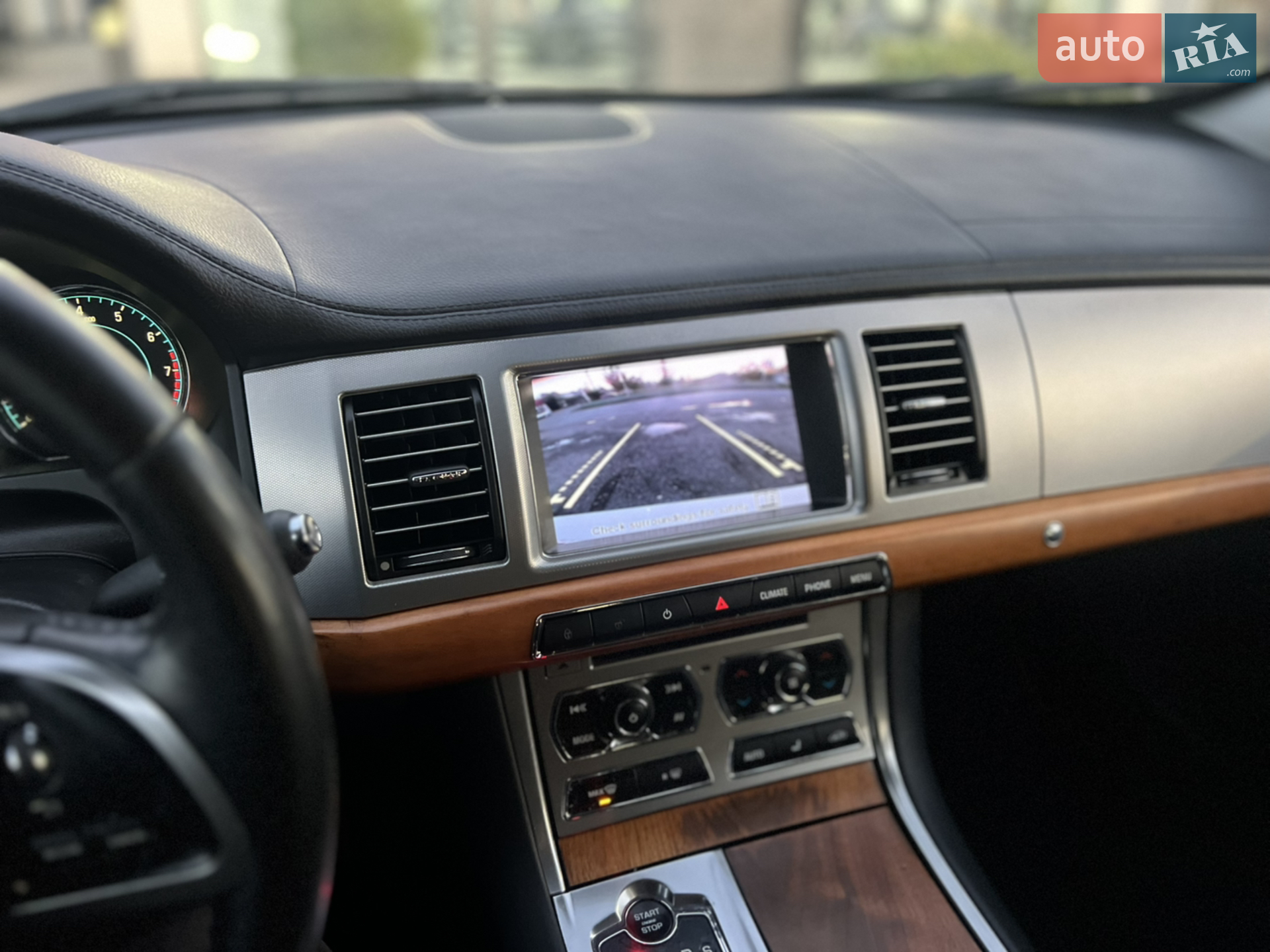 2012 Jaguar XF - мініатюра 10