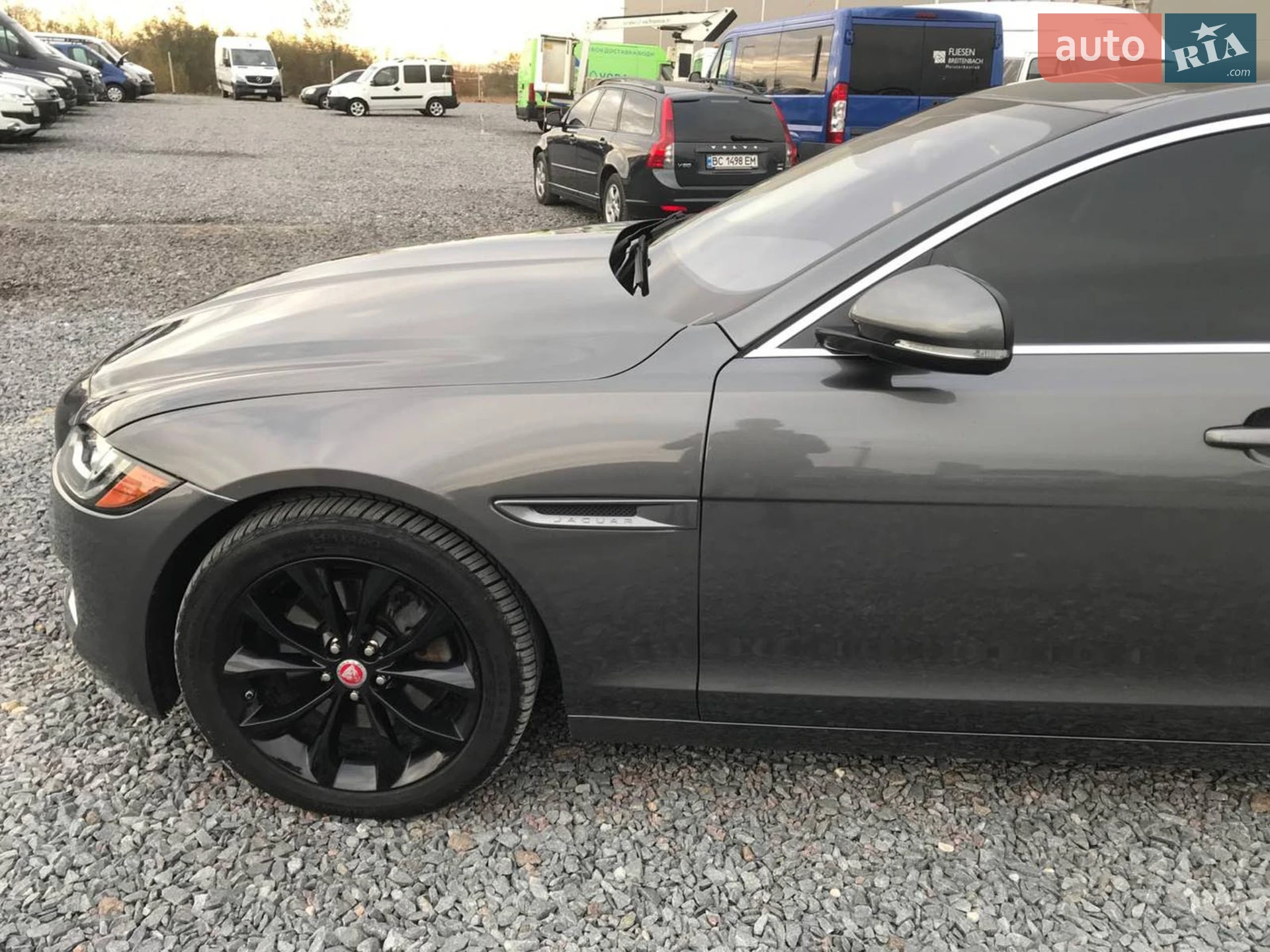 2016 Jaguar XF - мініатюра 10