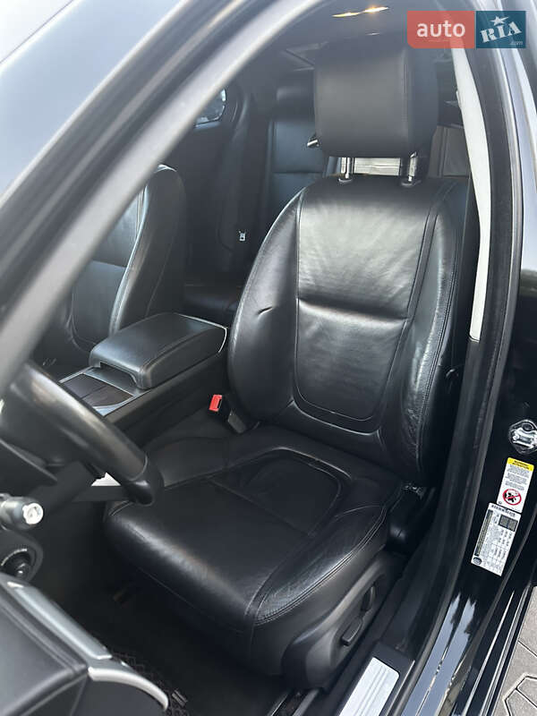 Седан Jaguar XF 2014 в Києві