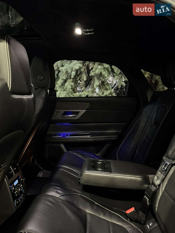 Седан Jaguar XF 2017 в Одесі фото 31 Седан Jaguar XF 2017 в Одесі