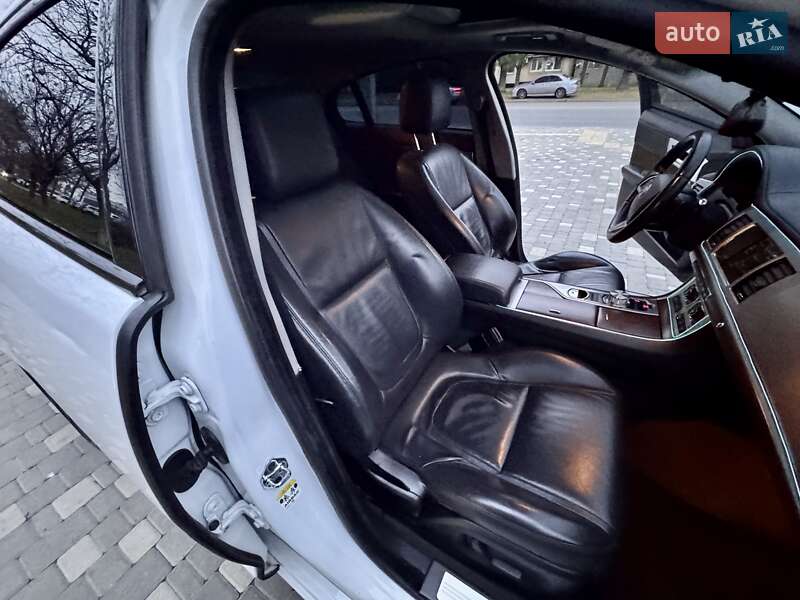 Седан Jaguar XF 2014 в Одессе фото 55 Седан Jaguar XF 2014 в Одессе