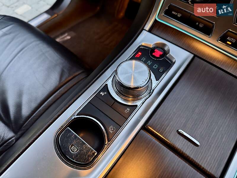 Седан Jaguar XF 2014 в Одессе фото 58 Седан Jaguar XF 2014 в Одессе