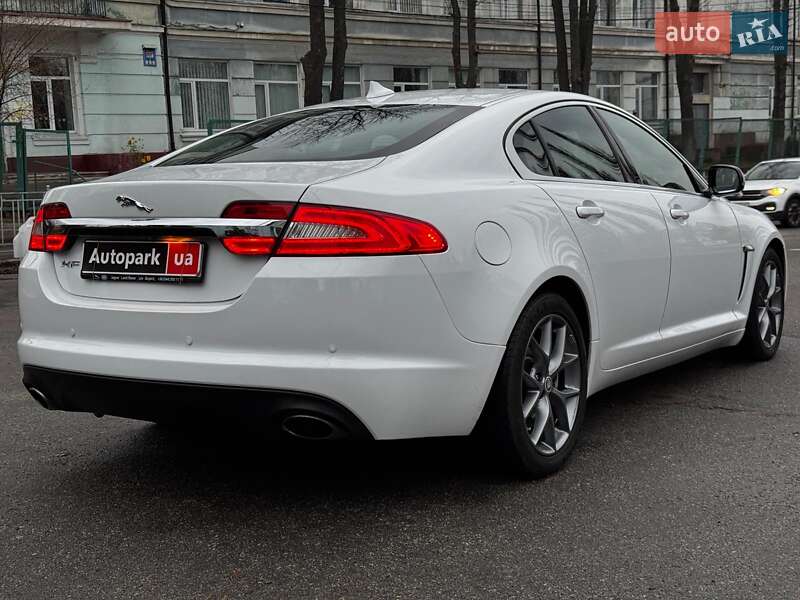 Седан Jaguar XF 2013 в Киеве фото 11 Седан Jaguar XF 2013 в Киеве