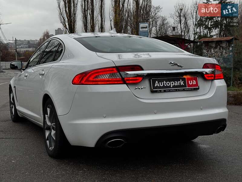 Седан Jaguar XF 2013 в Киеве фото 14 Седан Jaguar XF 2013 в Киеве