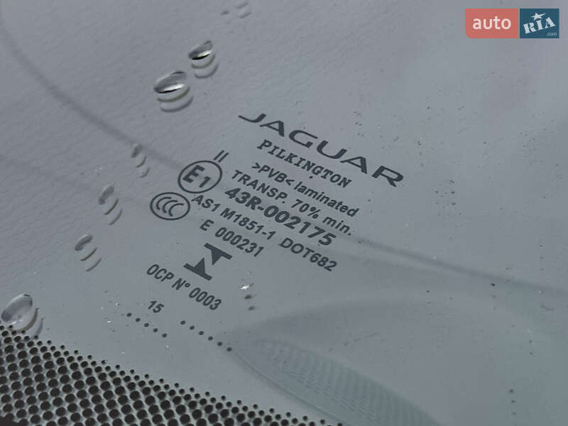 Седан Jaguar XF 2015 в Киеве фото 20 Седан Jaguar XF 2015 в Киеве