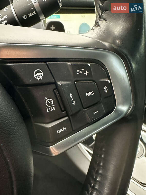 Седан Jaguar XF 2016 в Києві фото 24 Седан Jaguar XF 2016 в Києві