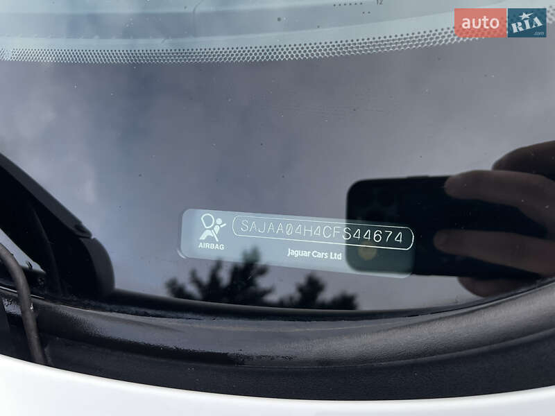 Седан Jaguar XF 2012 в Киеве