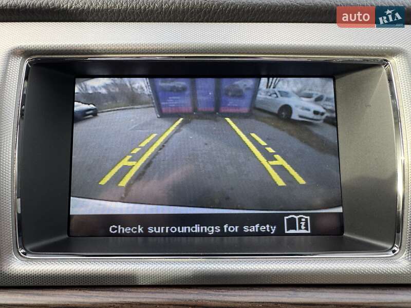 Седан Jaguar XF 2014 в Дніпрі