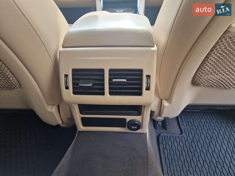 Седан Jaguar XF 2016 в Харкові