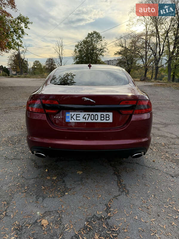 Седан Jaguar XF 2012 в Кривом Роге фото 5 Седан Jaguar XF 2012 в Кривом Роге
