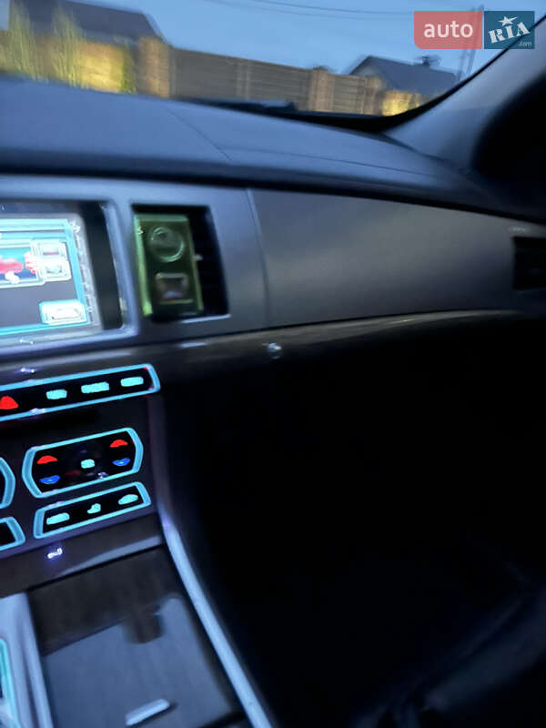 Універсал Jaguar XF 2015 в Житомирі фото 42 Універсал Jaguar XF 2015 в Житомирі