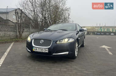 Седан Jaguar XF 2013 в Городку