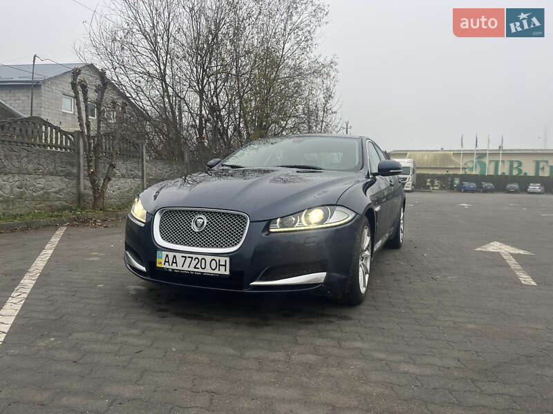 Jaguar XF 2013