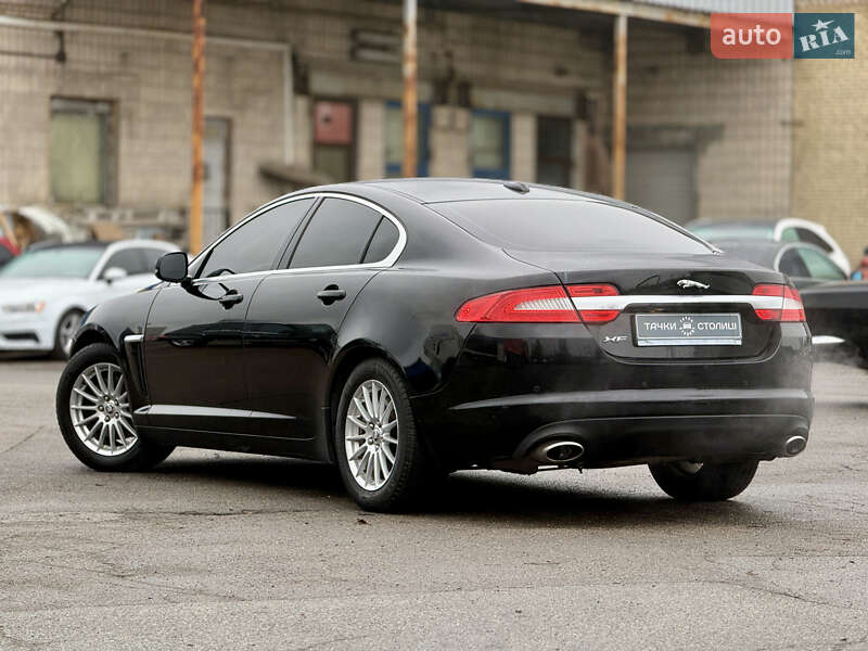 Седан Jaguar XF 2012 в Киеве фото 3 Седан Jaguar XF 2012 в Киеве