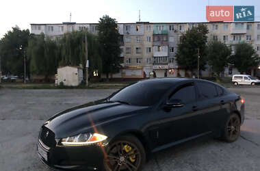 Седан Jaguar XF 2012 в Львові