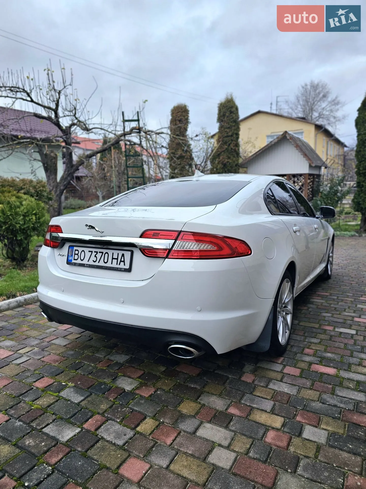 2012 Jaguar XF - мініатюра 15