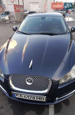 Седан Jaguar XF 2008 в Киеве