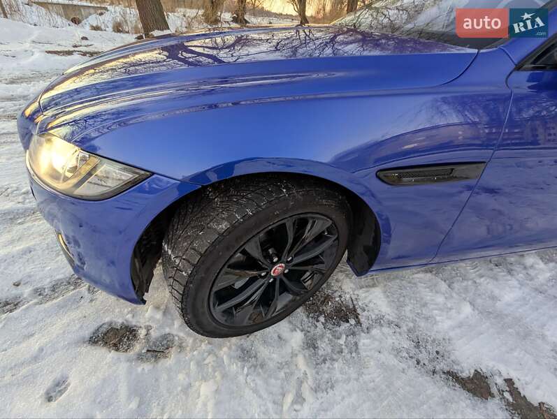 Седан Jaguar XF 2016 в Млинове фото 69 Седан Jaguar XF 2016 в Млинове