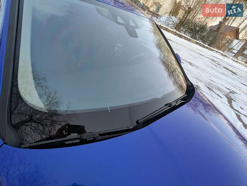 Седан Jaguar XF 2016 в Млинове фото 78 Седан Jaguar XF 2016 в Млинове