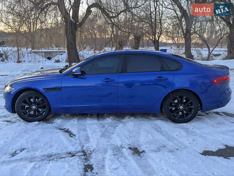 Седан Jaguar XF 2016 в Млинове фото 90 Седан Jaguar XF 2016 в Млинове