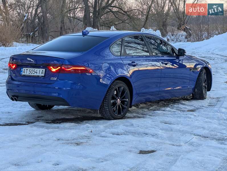 Седан Jaguar XF 2016 в Млинове фото 97 Седан Jaguar XF 2016 в Млинове