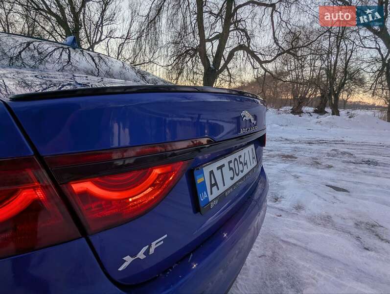 Седан Jaguar XF 2016 в Млинове фото 103 Седан Jaguar XF 2016 в Млинове