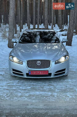 Седан Jaguar XF 2015 в Києві