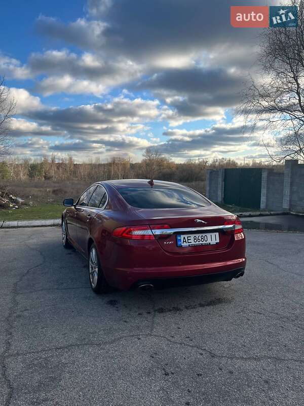 Седан Jaguar XF 2013 в Каменском фото 3 Седан Jaguar XF 2013 в Каменском