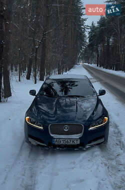 Седан Jaguar XF 2013 в Киеве
