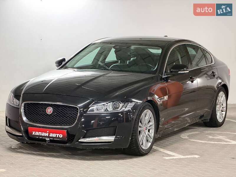 Jaguar XF 2016