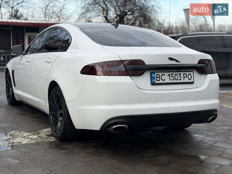 Седан Jaguar XF 2013 в Львове фото 7 Седан Jaguar XF 2013 в Львове
