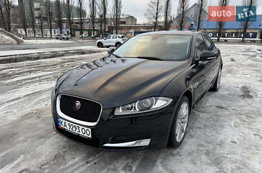 Седан Jaguar XF 2014 в Киеве