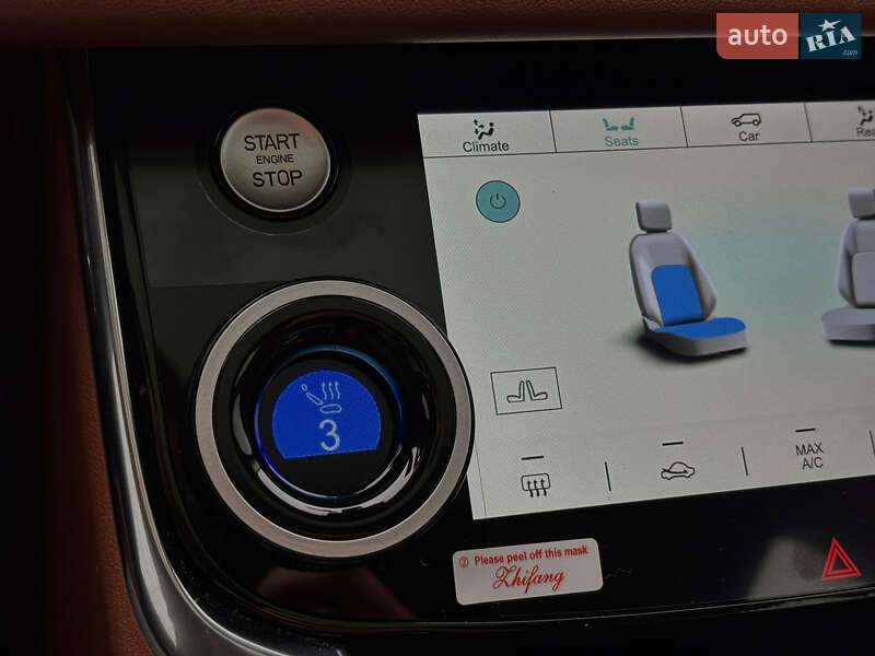 Седан Jaguar XF 2016 в Киеве