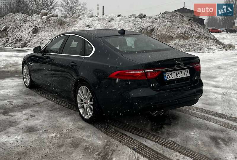 Седан Jaguar XF 2016 в Киеве фото 7 Седан Jaguar XF 2016 в Киеве
