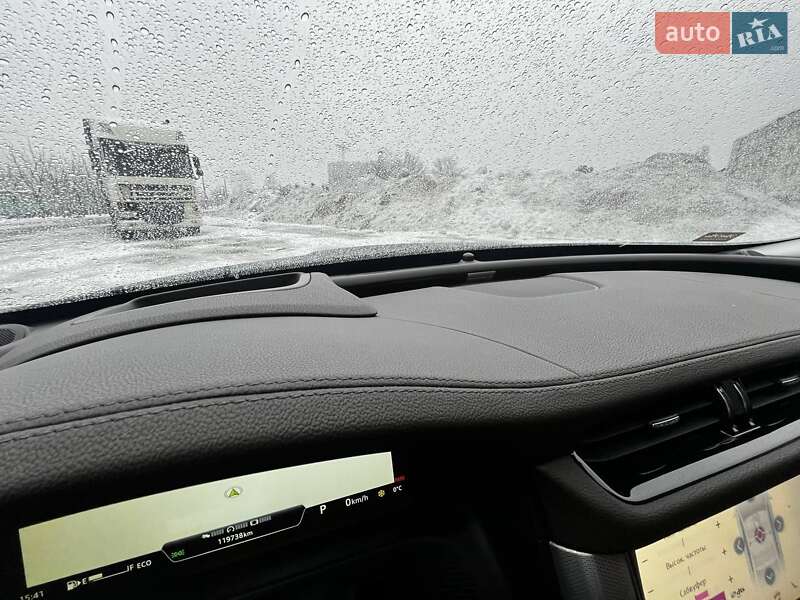 Седан Jaguar XF 2016 в Киеве фото 43 Седан Jaguar XF 2016 в Киеве