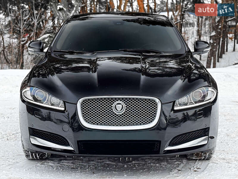 Jaguar XF 2013