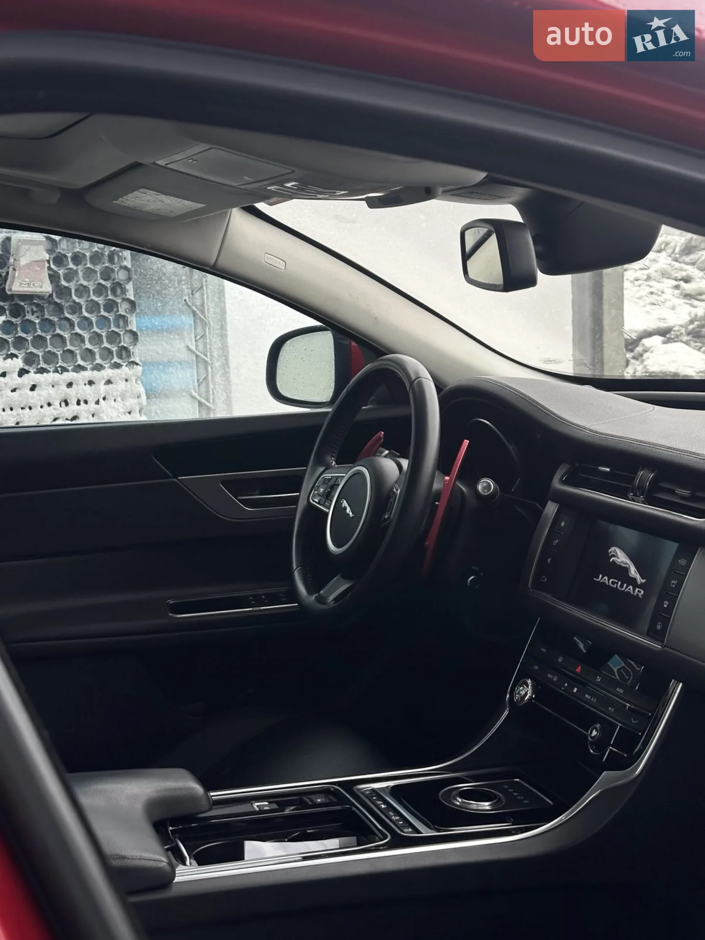 2016 Jaguar XF - мініатюра 10