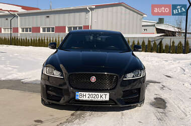 Седан Jaguar XF 2016 в Луцке