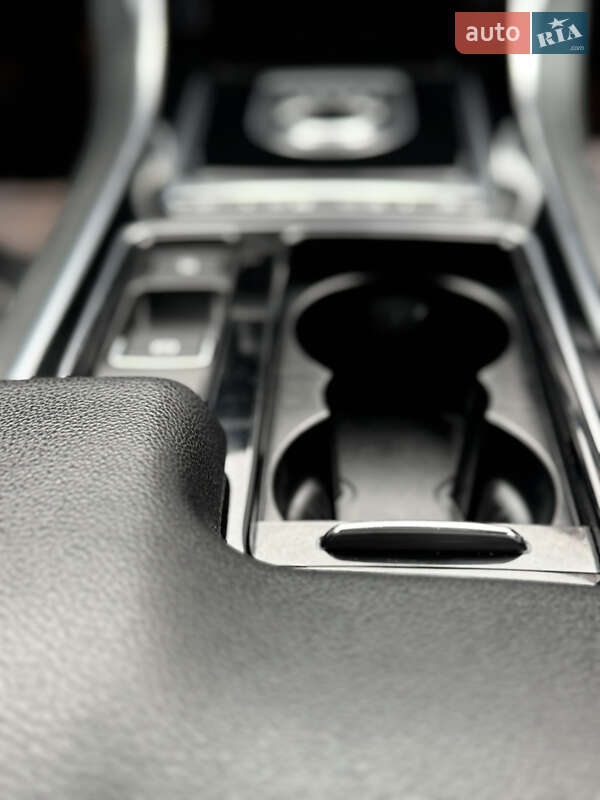 Универсал Jaguar XF 2018 в Бурштыне фото 37 Универсал Jaguar XF 2018 в Бурштыне