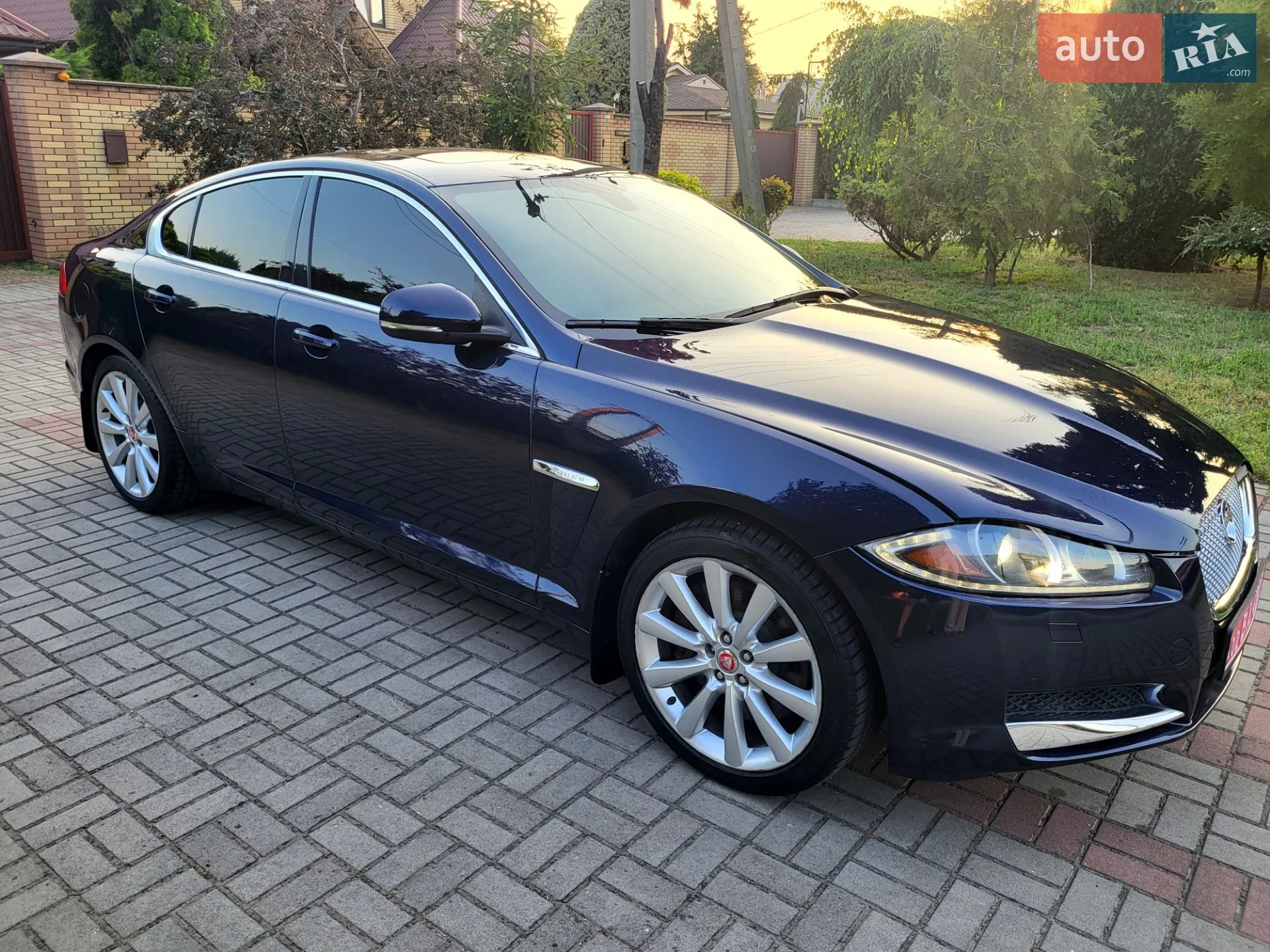 2013 Jaguar XF - мініатюра 8