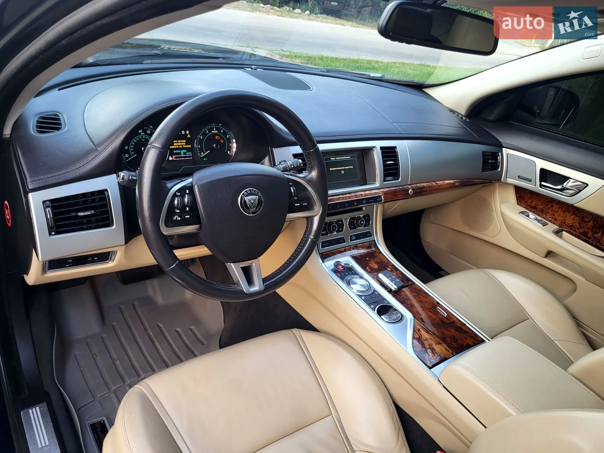 2013 Jaguar XF - мініатюра 10