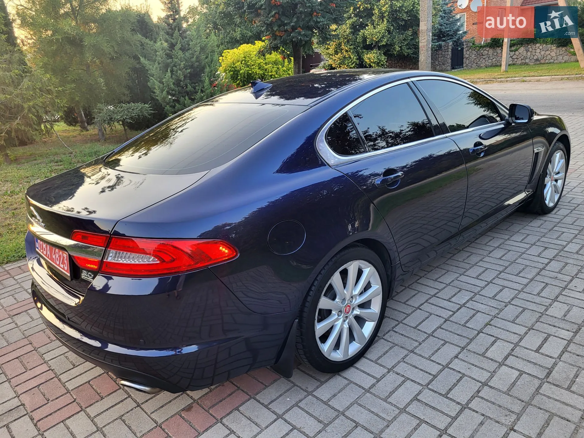2013 Jaguar XF - мініатюра 19