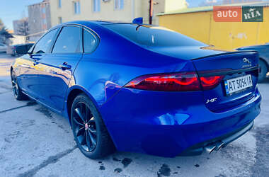 Седан Jaguar XF 2016 в Ровно