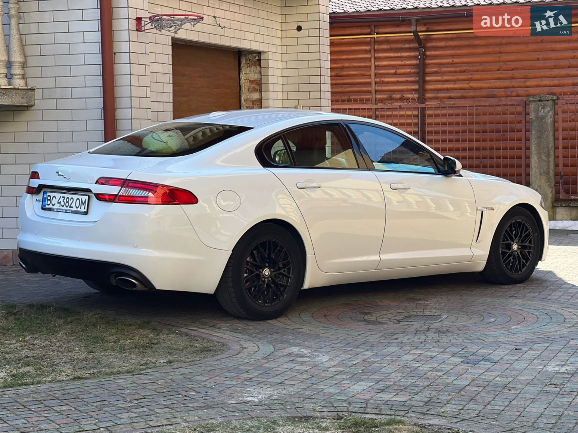 2012 Jaguar XF - мініатюра 25