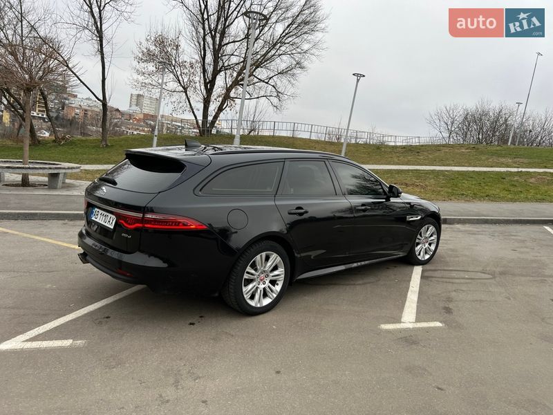 Универсал Jaguar XF 2019 в Киеве