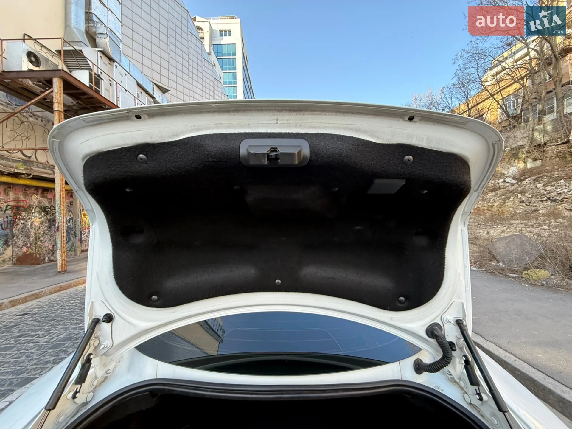2014 Jaguar XF - мініатюра 40