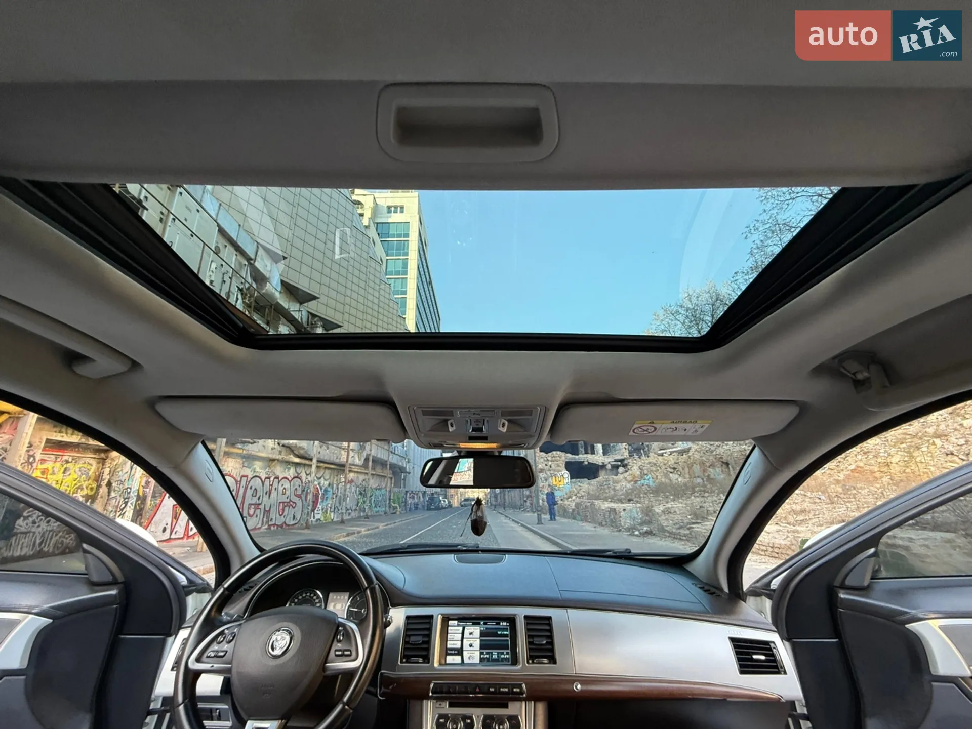 2014 Jaguar XF - мініатюра 50