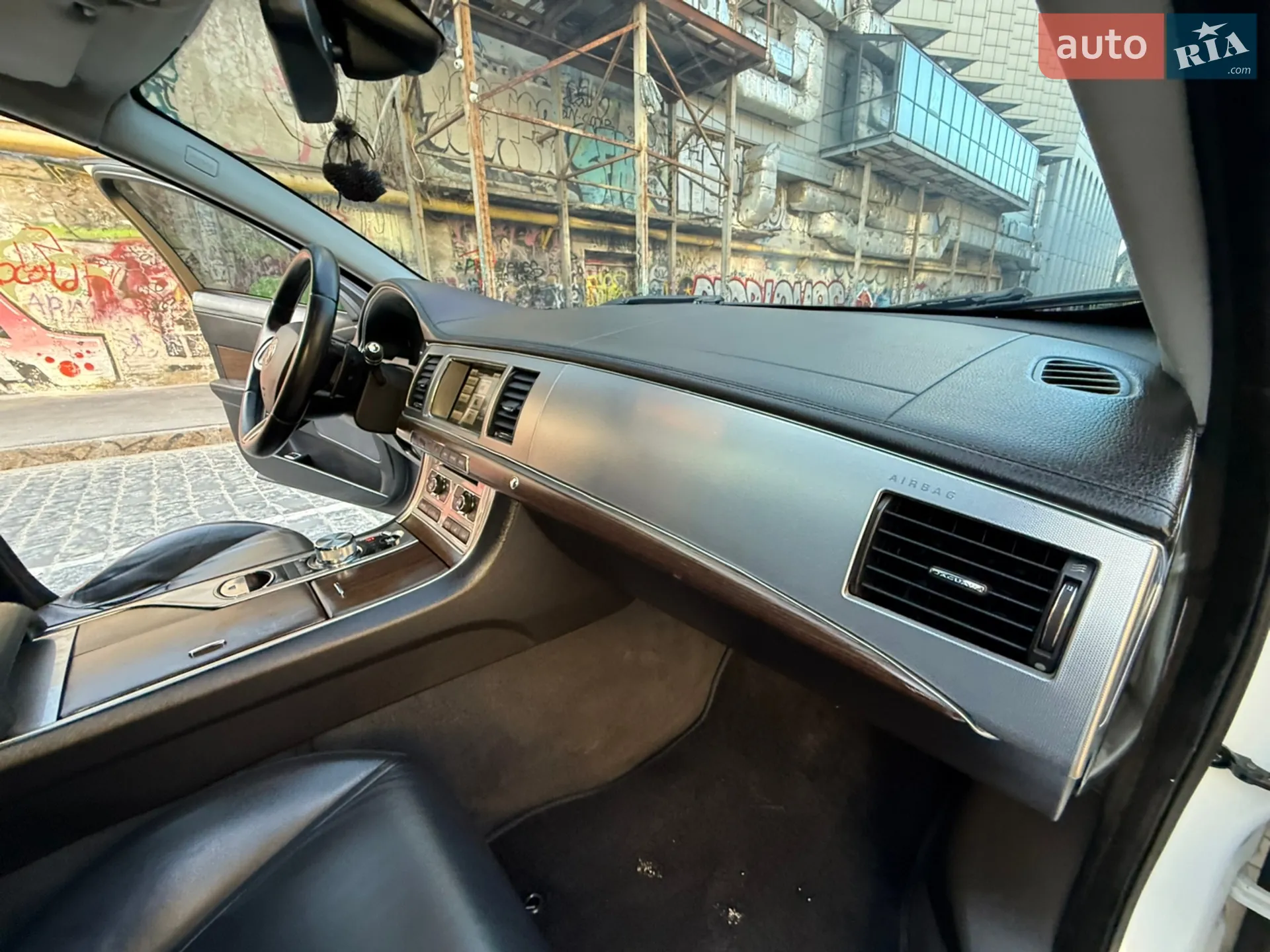 2014 Jaguar XF - мініатюра 65