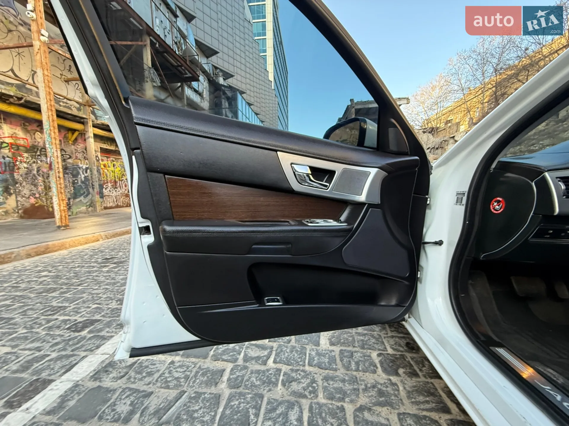 2014 Jaguar XF - мініатюра 71