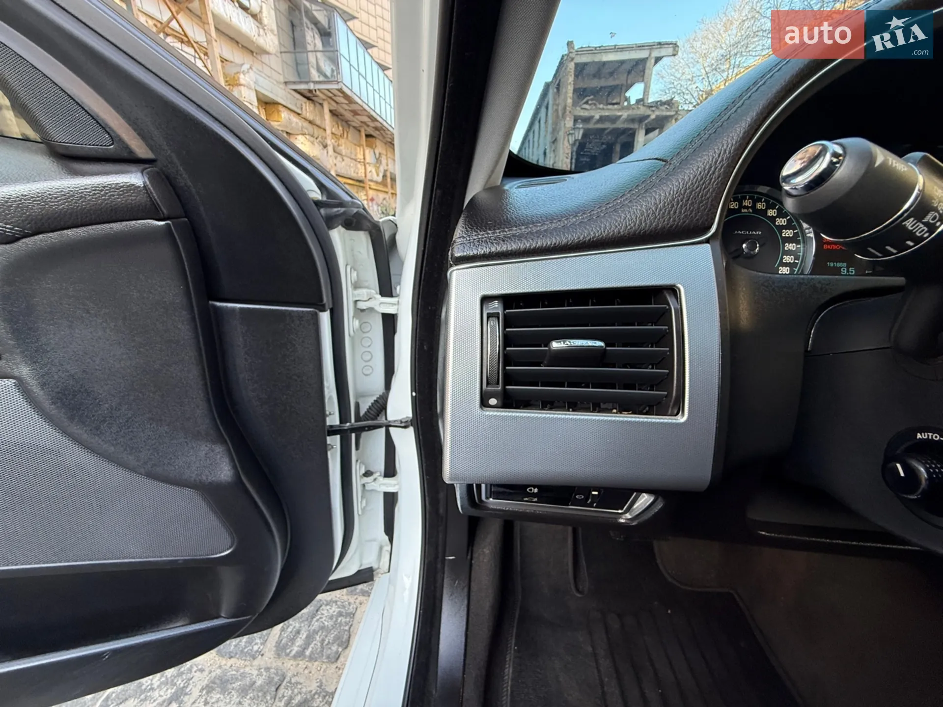 2014 Jaguar XF - мініатюра 78